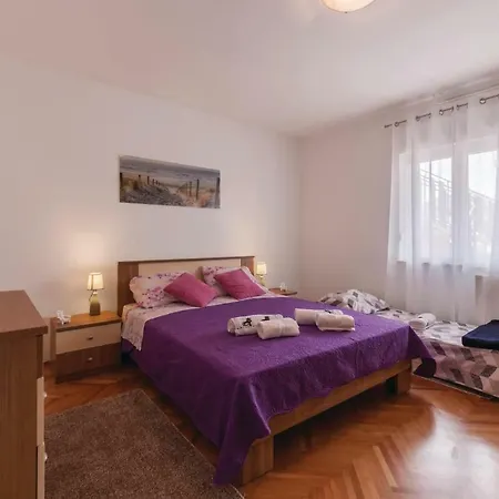In Apartamento Ližnjan
