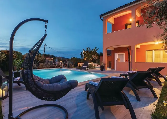 2 Bedroom Gorgeous In